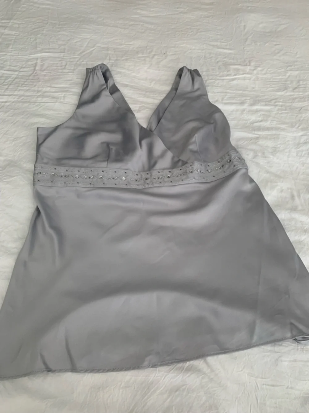 Envision Studio sleeveless neck